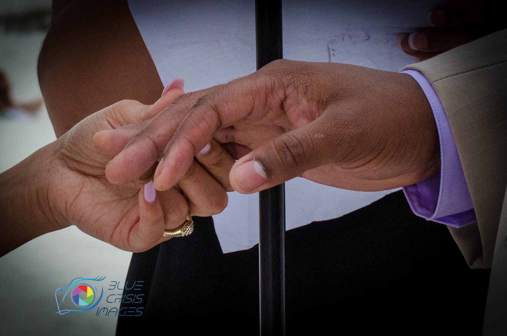 "From "I Will" to "I Do": Top Tips to Help Couples Navigate Wedding Planning with Ease"